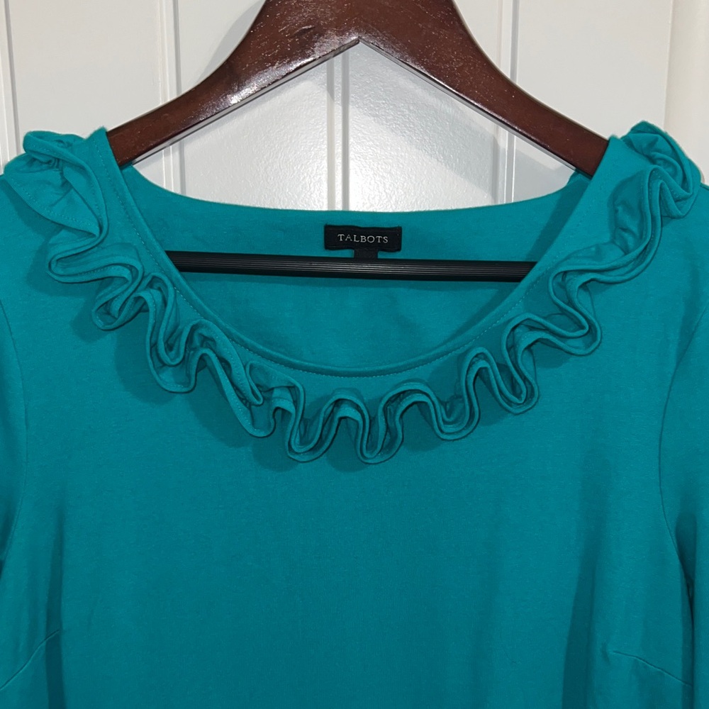 Talbots Womens Size M jade green scoop neck ruffled 3/4 sleeve shift dress - Picture 3 of 8